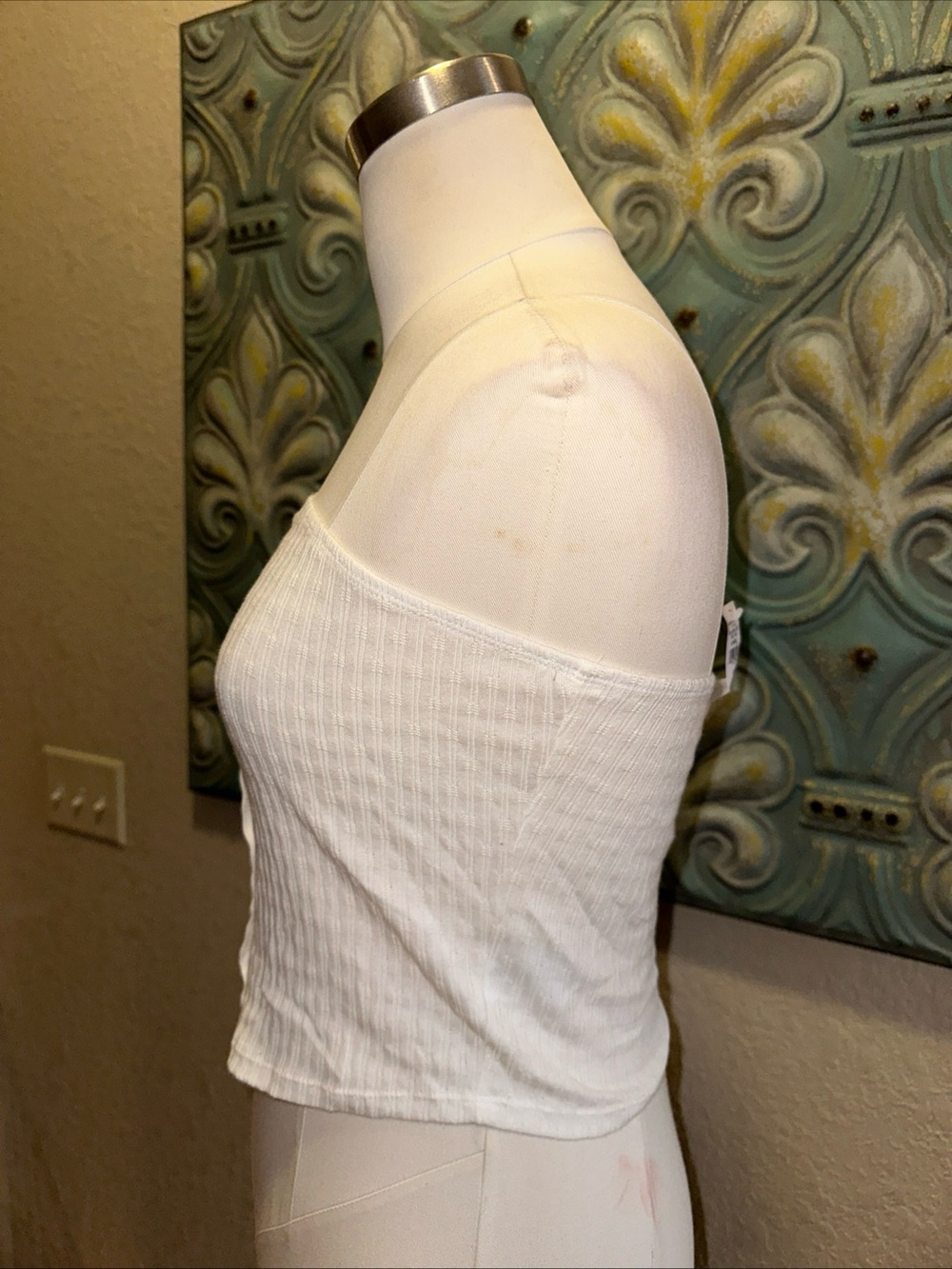 American Eagle Outfitters White Strapless Ribbed Button-Front Crop Top - Picture 2 of 6
